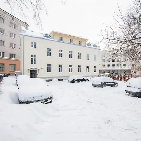Appartement Cozy 1-bedr In The Centre Near Old Town With Private Parking Tallinn
