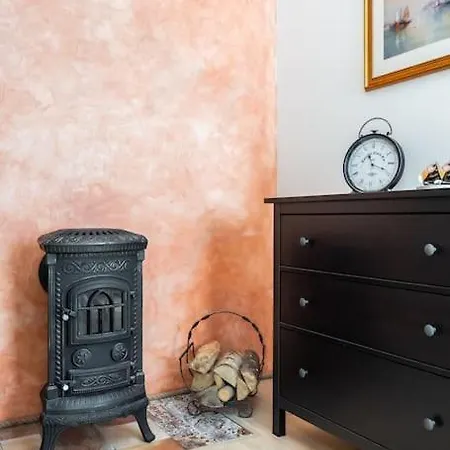 Cozy 1-bedr In The Centre Near Old Town With Private Parking *