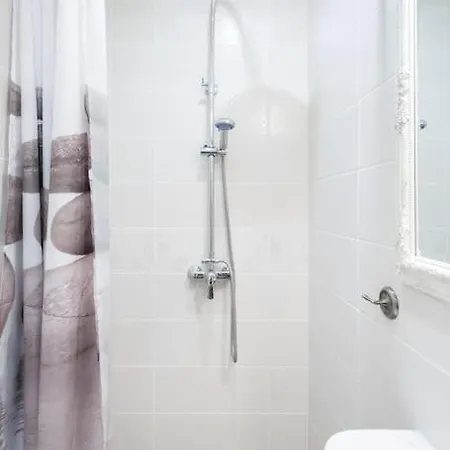 Cozy 1-bedr In The Centre Near Old Town With Private Parking Tallinn