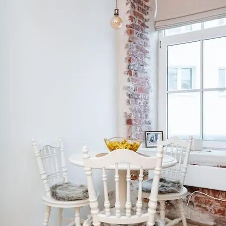 アパート Cozy 1-bedr In The Centre Near Old Town With Private Parking