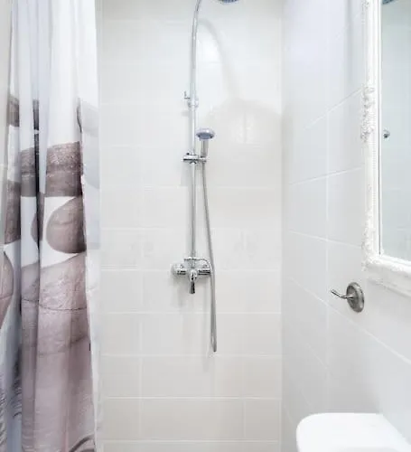 Cozy 1-bedr In The Centre Near Old Town With Private Parking Ταλίν