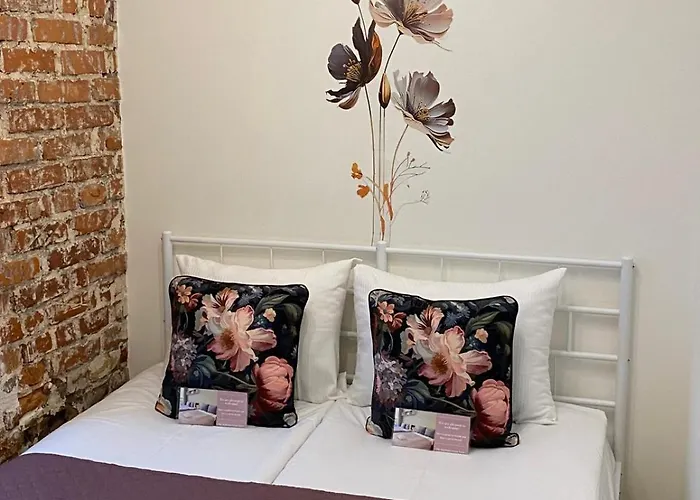 Cozy 1-bedr In The Centre Near Old Town With Private Parking * Tallinn