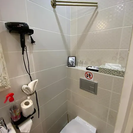 Apartment Cozy 1-bedr In The Centre Near Old Town With Private Parking
