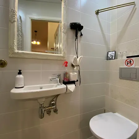 Apartment Cozy 1-bedr In The Centre Near Old Town With Private Parking Tallinn