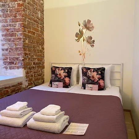 Cozy 1-bedr In The Centre Near Old Town With Private Parking Tallin