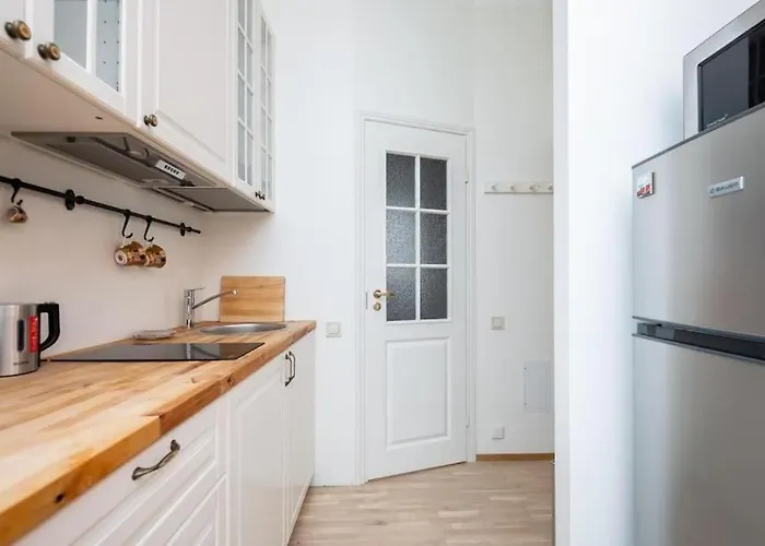 Korter Cozy 1-bedr In The Centre Near Old Town With Private Parking